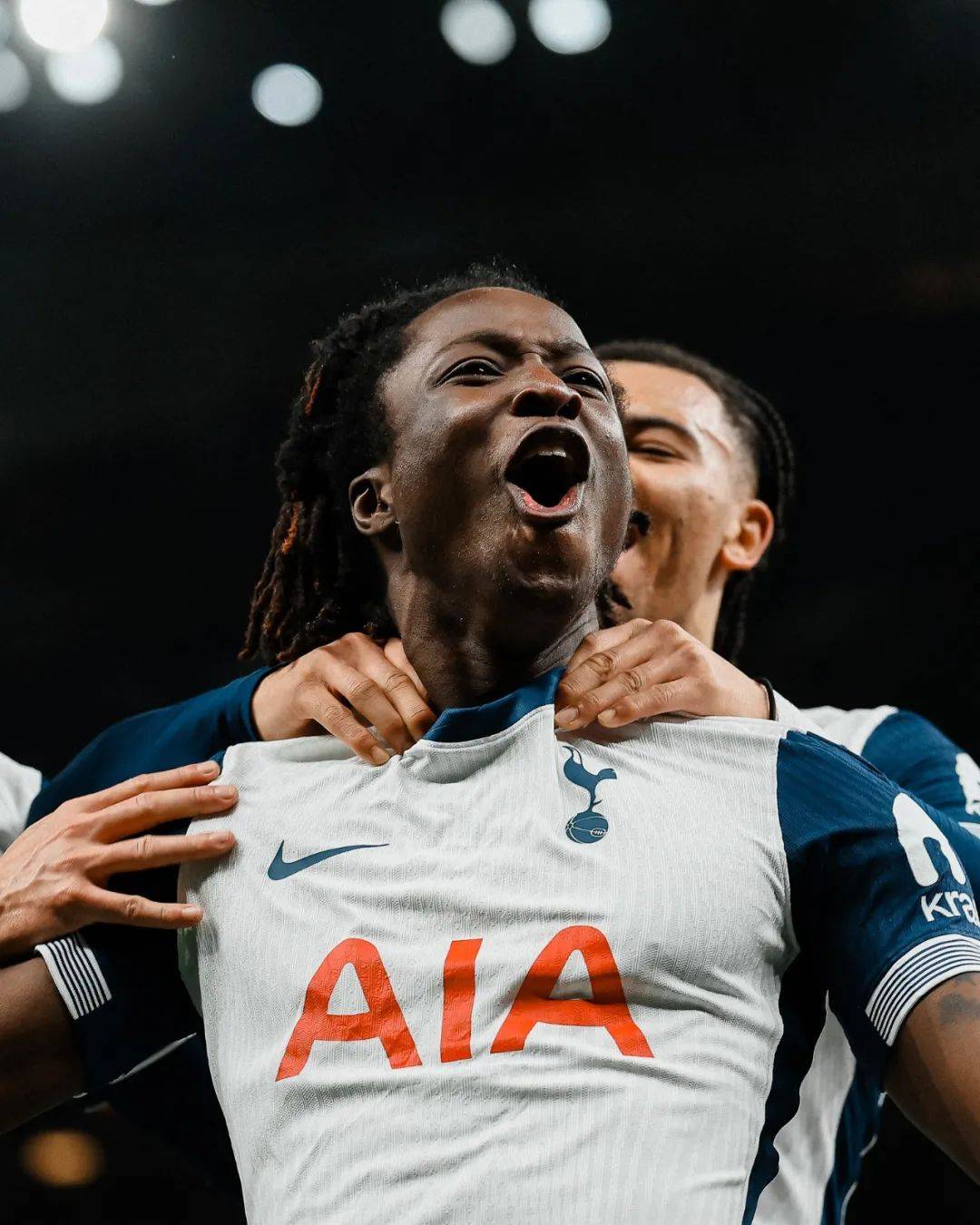 华体会体育-马竞绝杀那不勒斯，萨拉赫补时绝平欧联杯的简单介绍