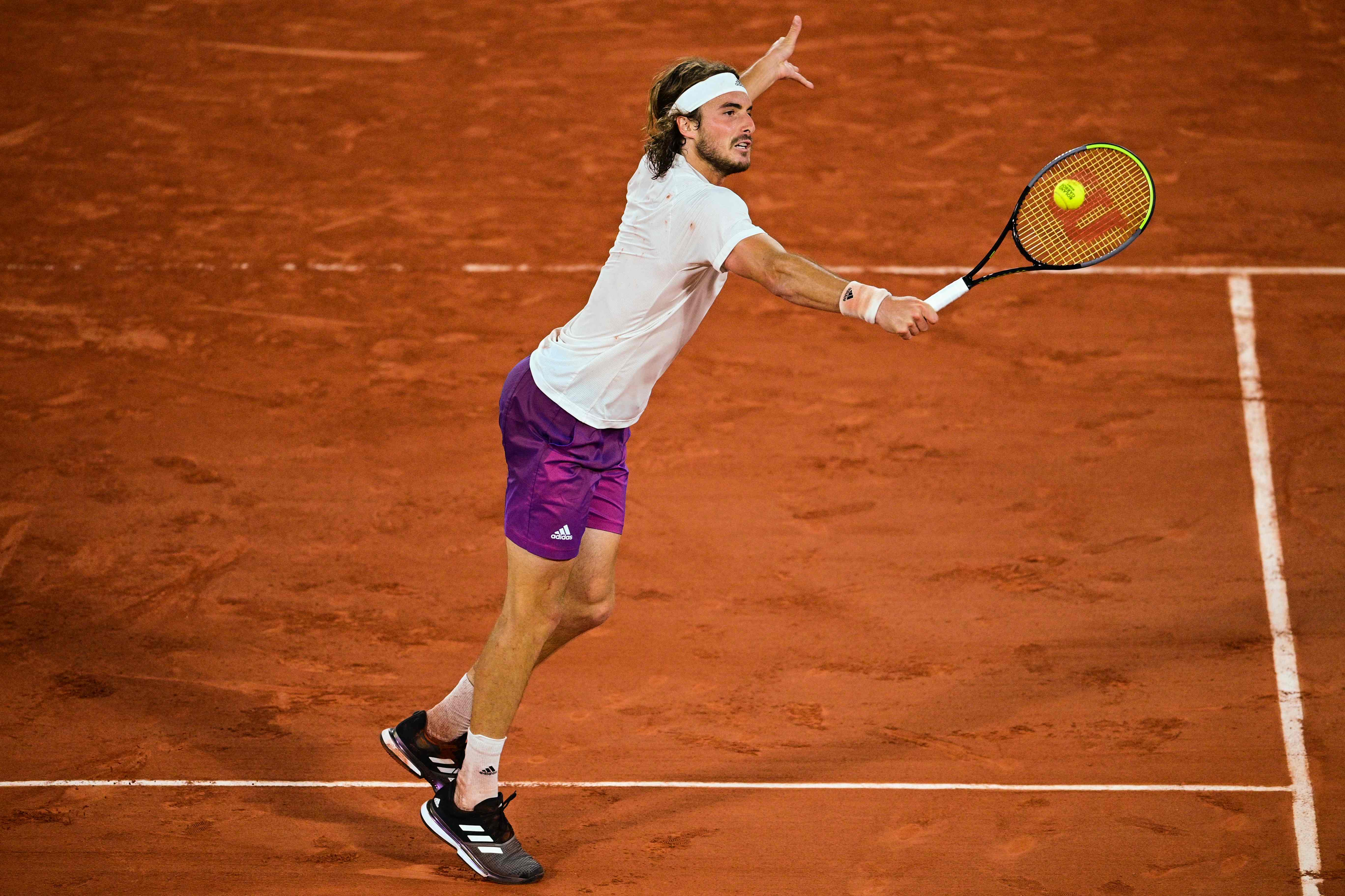 华体会体育-西班牙网球队绝地反击欧洲网球队，西西帕斯惊艳世界的简单介绍